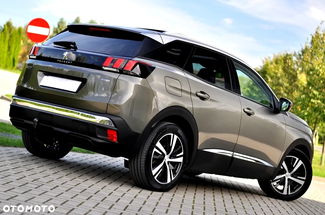 Peugeot 3008 1.2 PureTech Allure S&S - 16