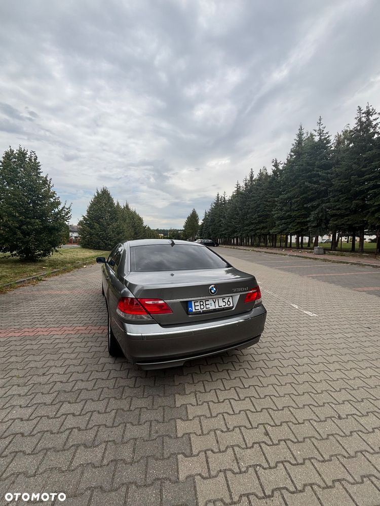 BMW Seria 7 730d - 23