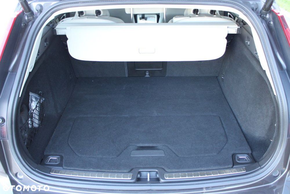 Volvo V60 - 13