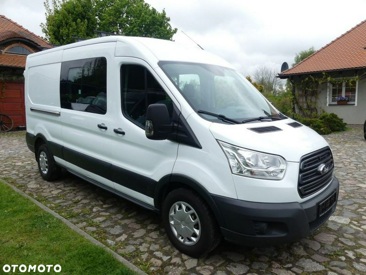 Ford Transit - 1