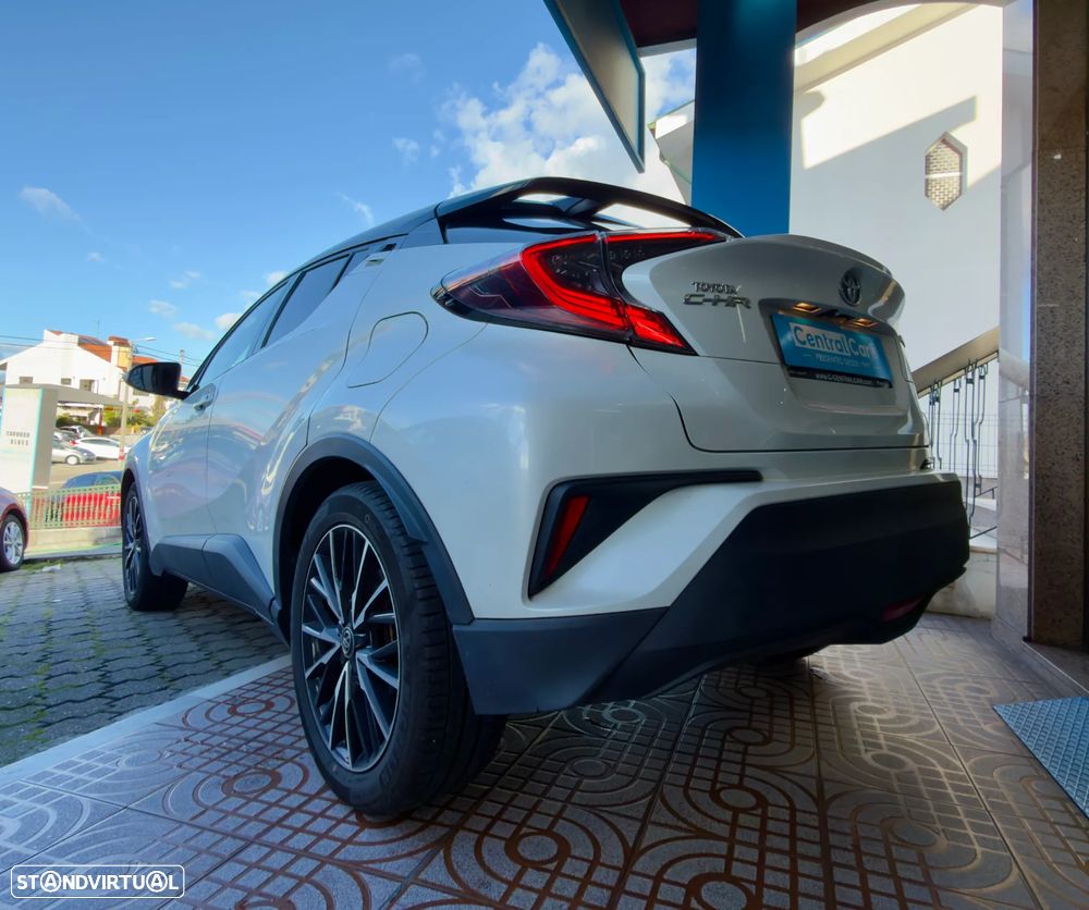 Toyota C-HR 1.8 HSD Exclusive+P.Luxury - 8