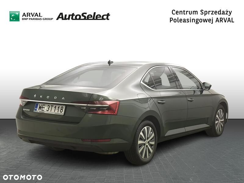 Skoda Superb 2.0 TSI Style DSG - 6