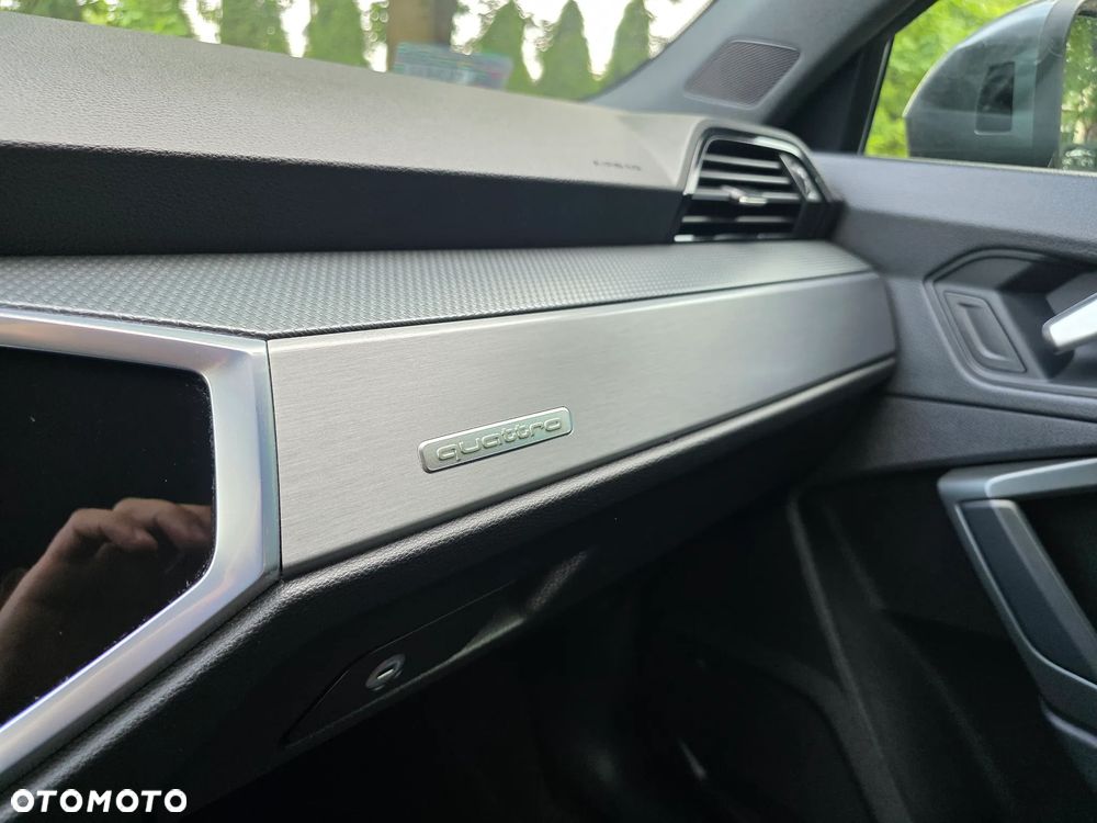Audi Q3 Sportback 40 TFSI Quattro S-Line S tronic - 17