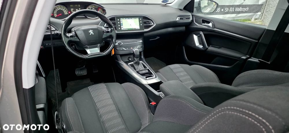 Peugeot 308 BlueHDi 120 EAT6 Stop & Start Allure - 16