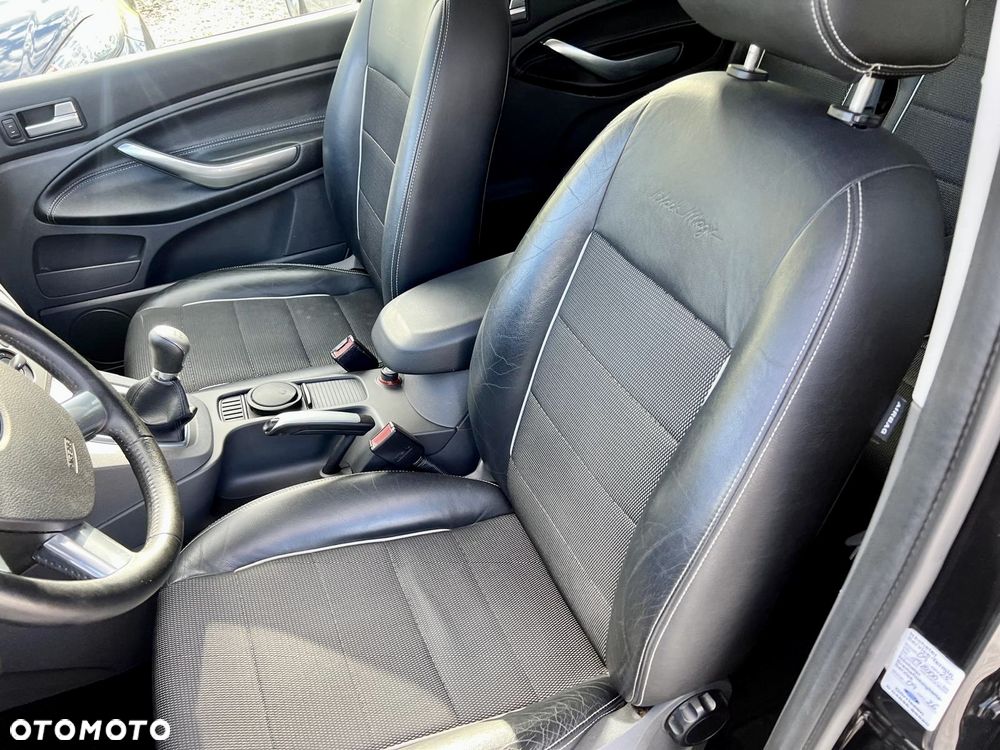 Ford C-MAX - 27
