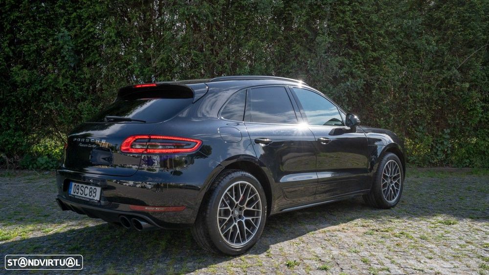 Porsche Macan Turbo Performance Package - 16