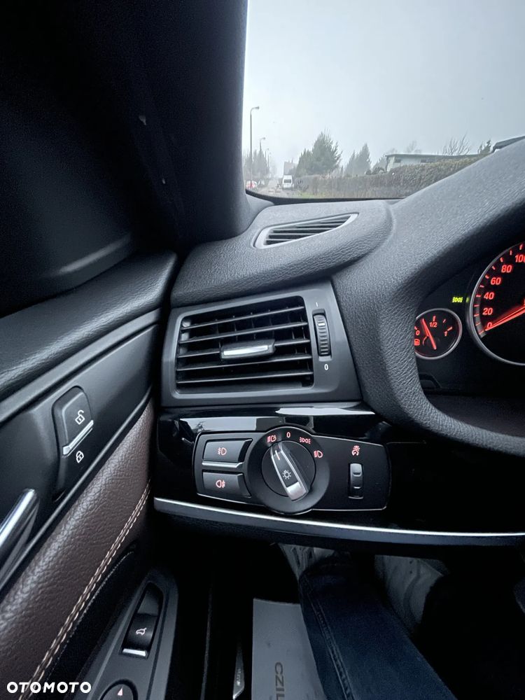 BMW X4 xDrive28i xLine - 18