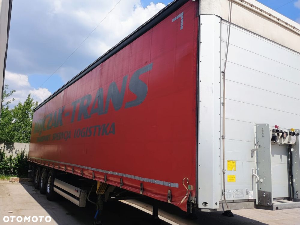 Schmitz Cargobull CARGOBULL - 1