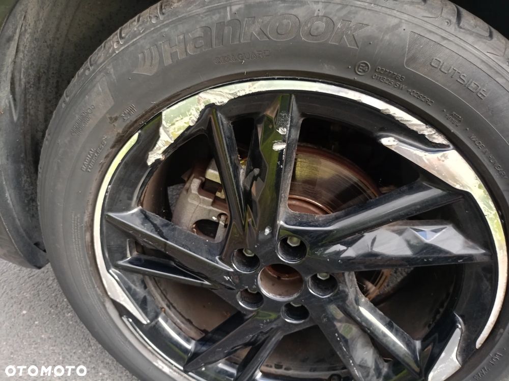 DS Automobiles DS 7 Crossback 1.6 PureTech Performance Line + - 15