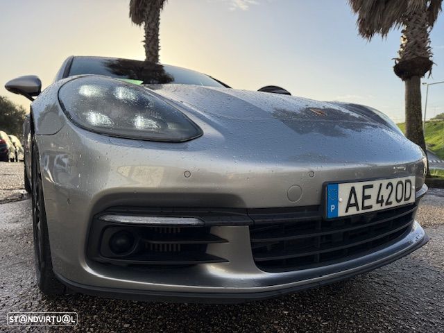 Porsche Panamera Sport Turismo - 4