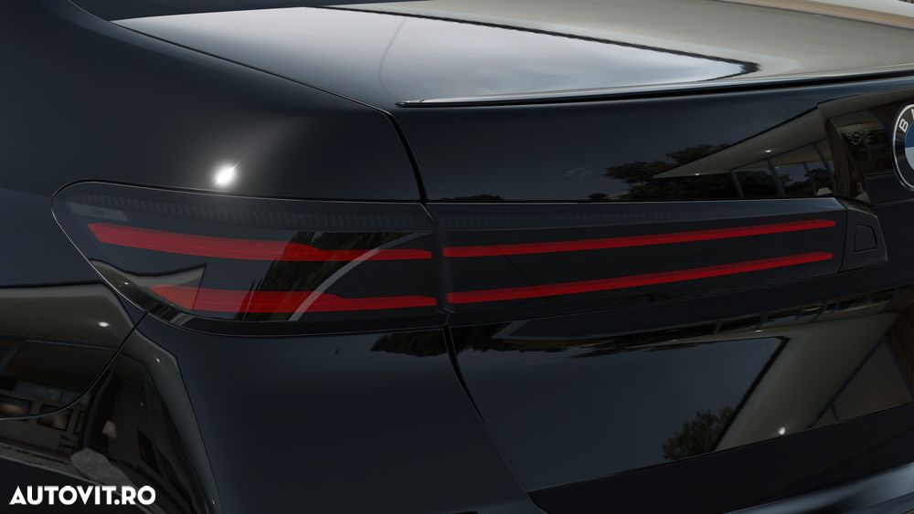 BMW Seria 7 740 xDrive - 6