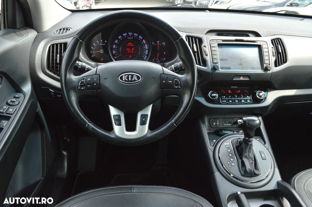 Kia Sportage 2.0 CRDI 4WD Automatik Spirit - 22