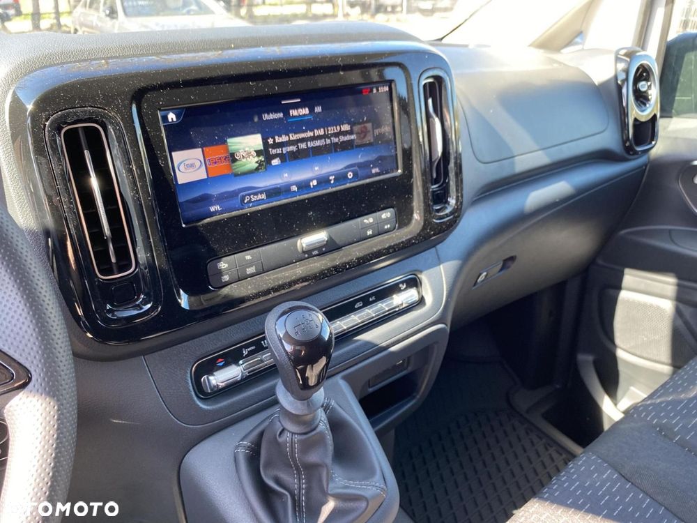 Mercedes-Benz Vito - 15