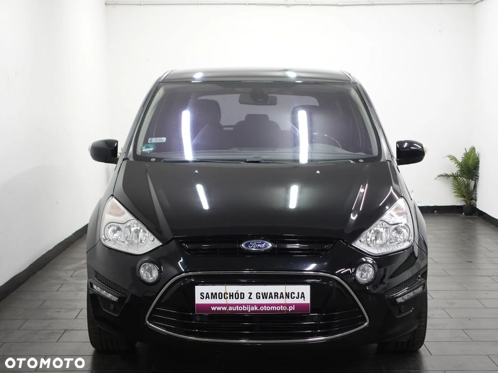 Ford S-Max - 12