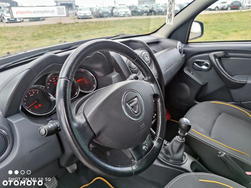 Dacia Duster 1.2 TCe Celebration - 14