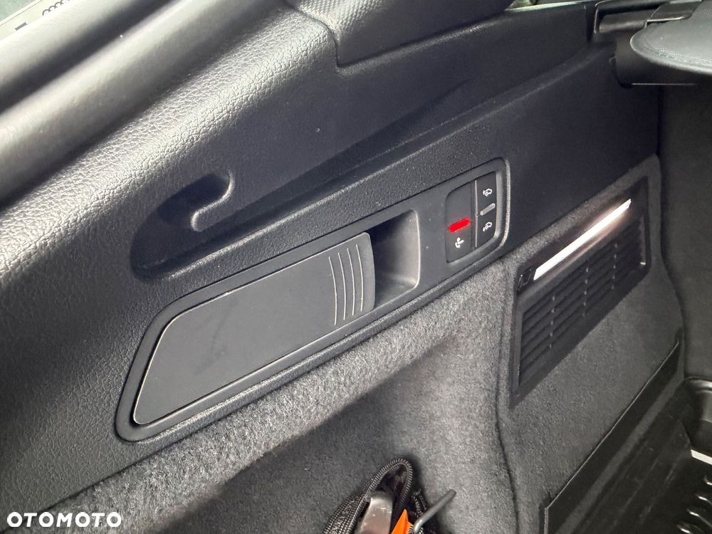 Audi Q5 50 TFSI e Quattro S Line S tronic - 29