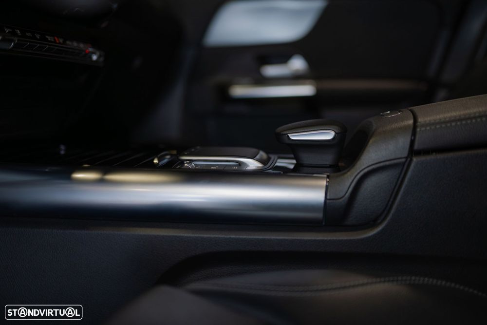 Mercedes-Benz GLA 250 e Progressive - 17