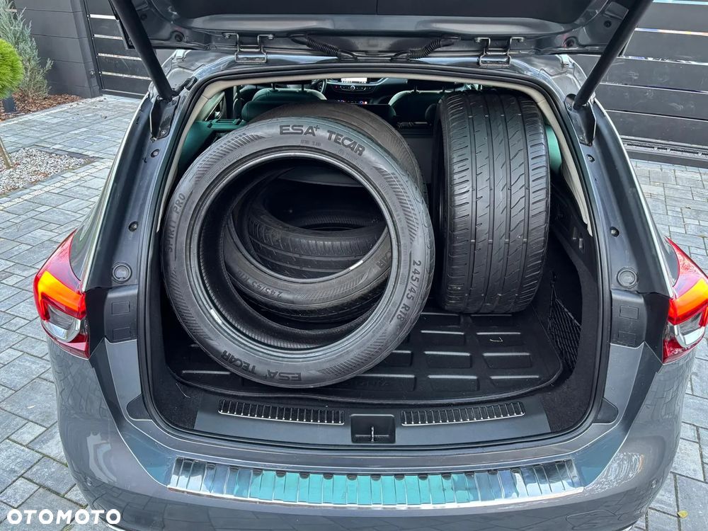 Opel Insignia 2.0 BiTurbo 4x4 Exclusive - 34