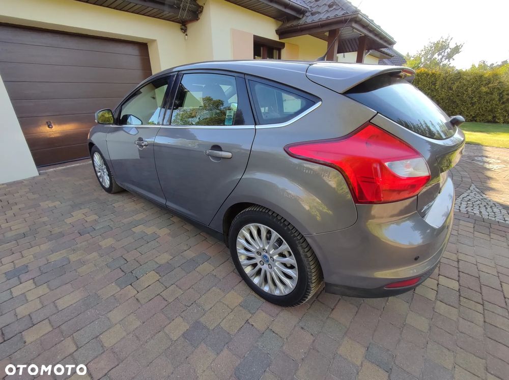 Ford Focus - 1