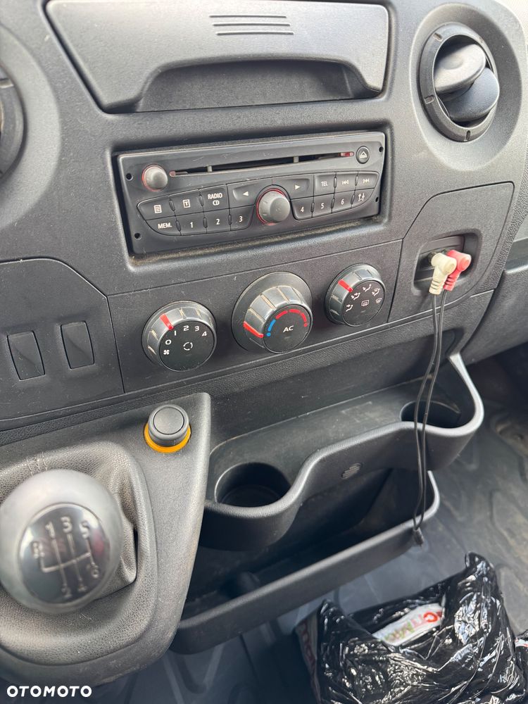Renault Master - 3