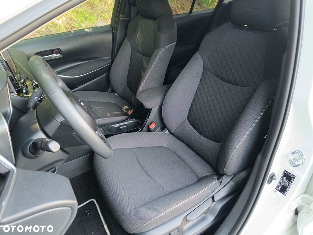 Toyota Corolla 1.8 Hybrid Style - 11