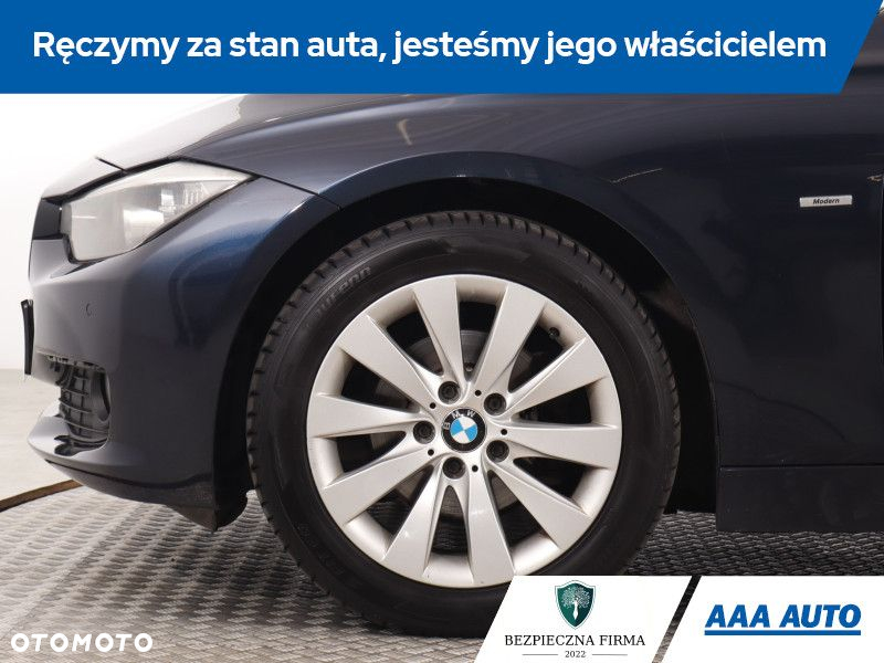 BMW Seria 3 - 16