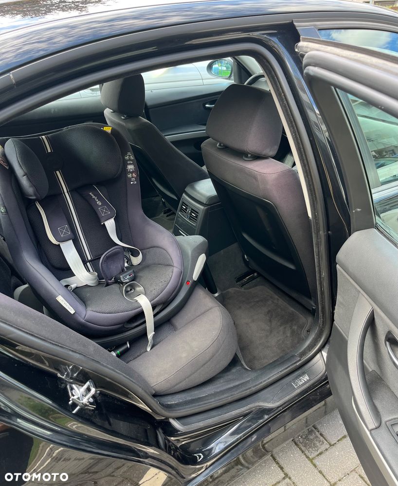 BMW Seria 3 318i - 8
