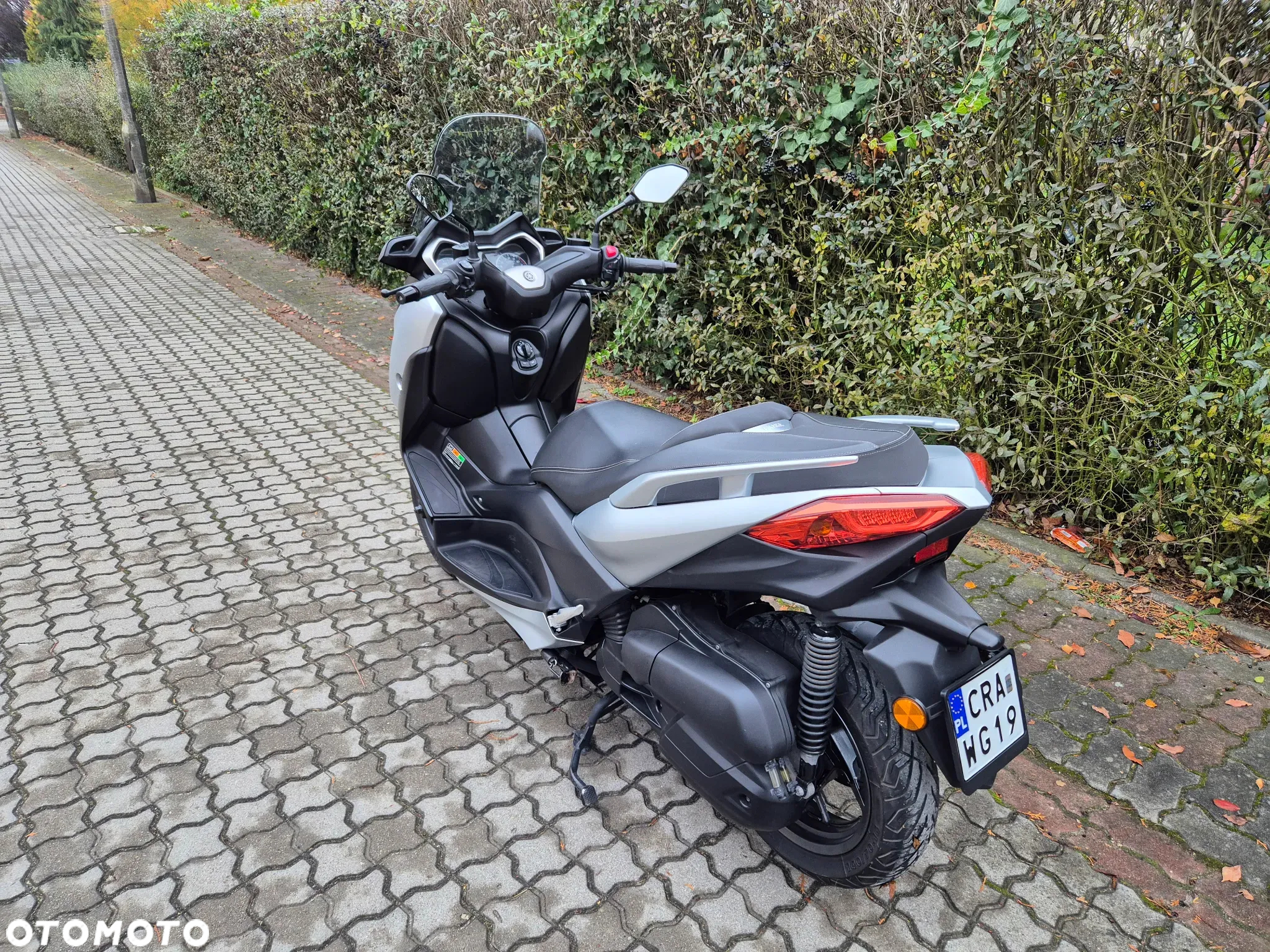 Yamaha X-max - 4