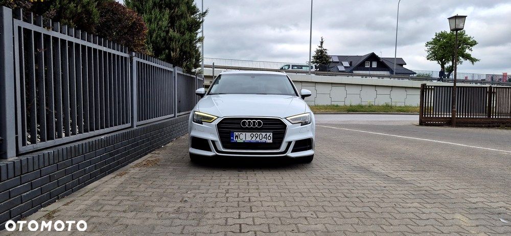 Audi A3 Sportback 2.0 TDI (clean diesel) S tronic S line Sportpaket - 4