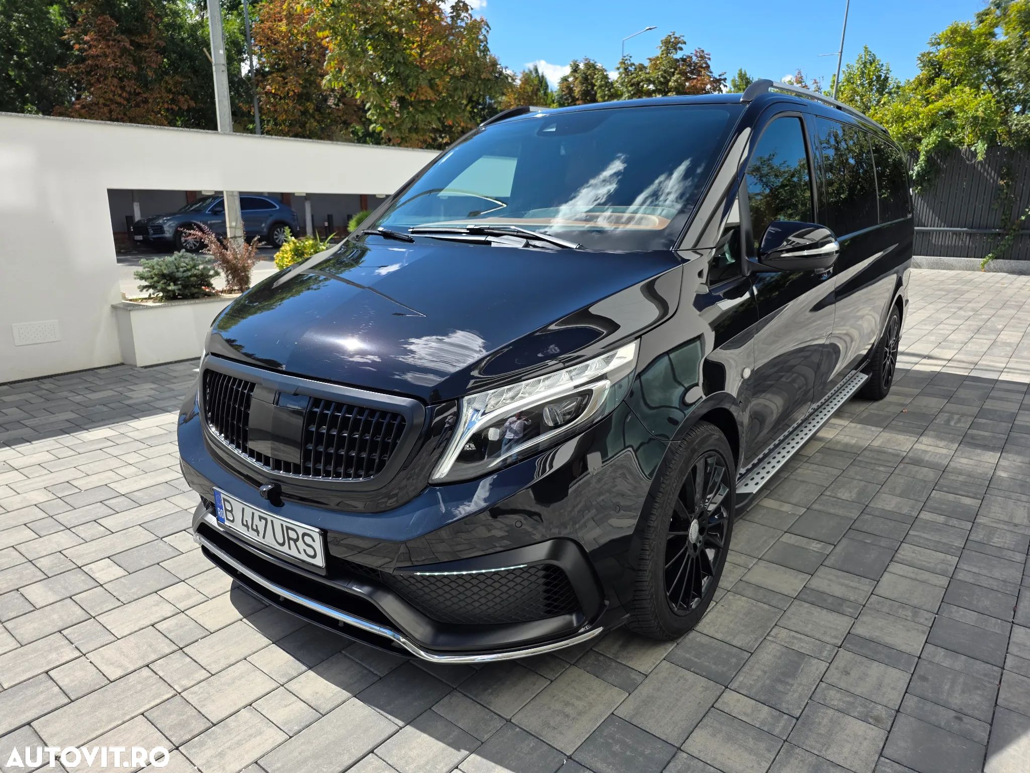 Mercedes-Benz V 250 d extralang 9G-TRONIC Edition 2023 - 1