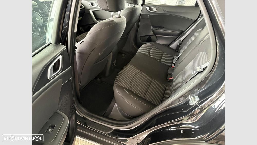 Kia XCeed 1.0 T-GDI Dynamic - 13