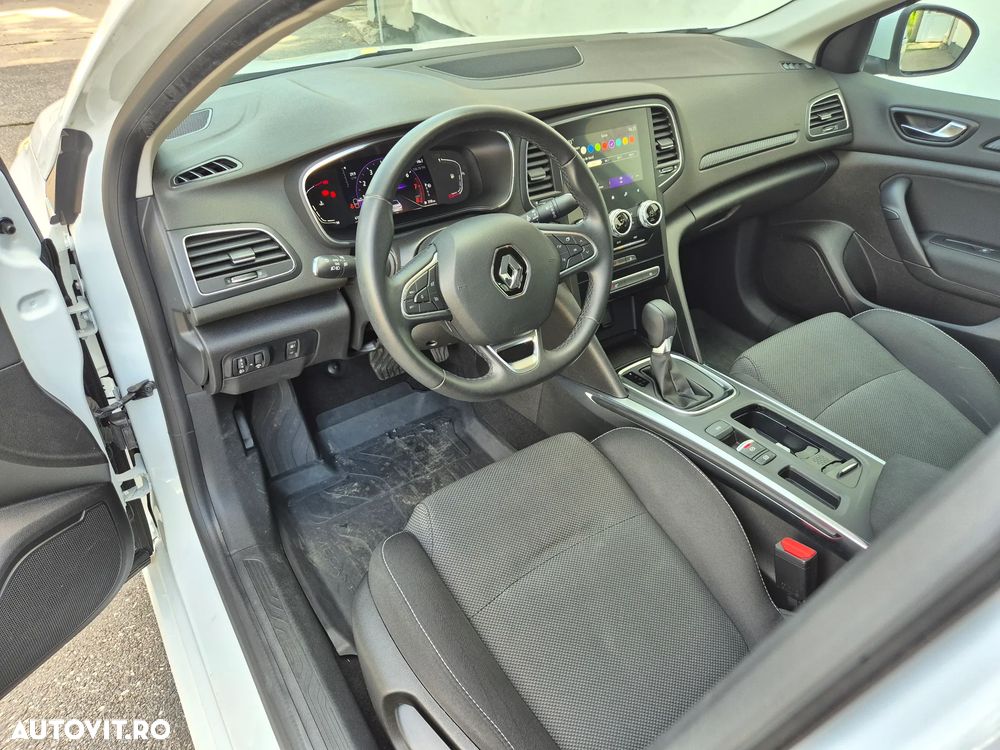 Renault Megane TCe 140 EDC GPF Equilibre - 10