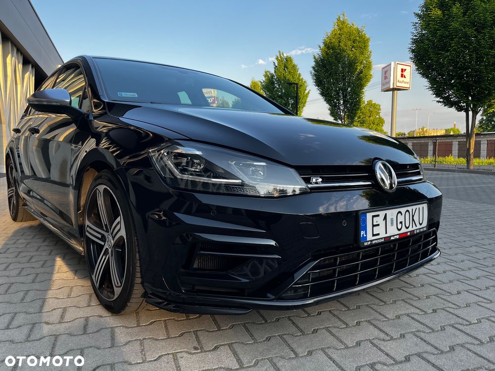 Volkswagen Golf - 5