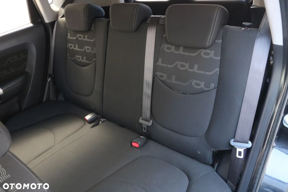 Kia Soul 1.6 GDI XL - 27