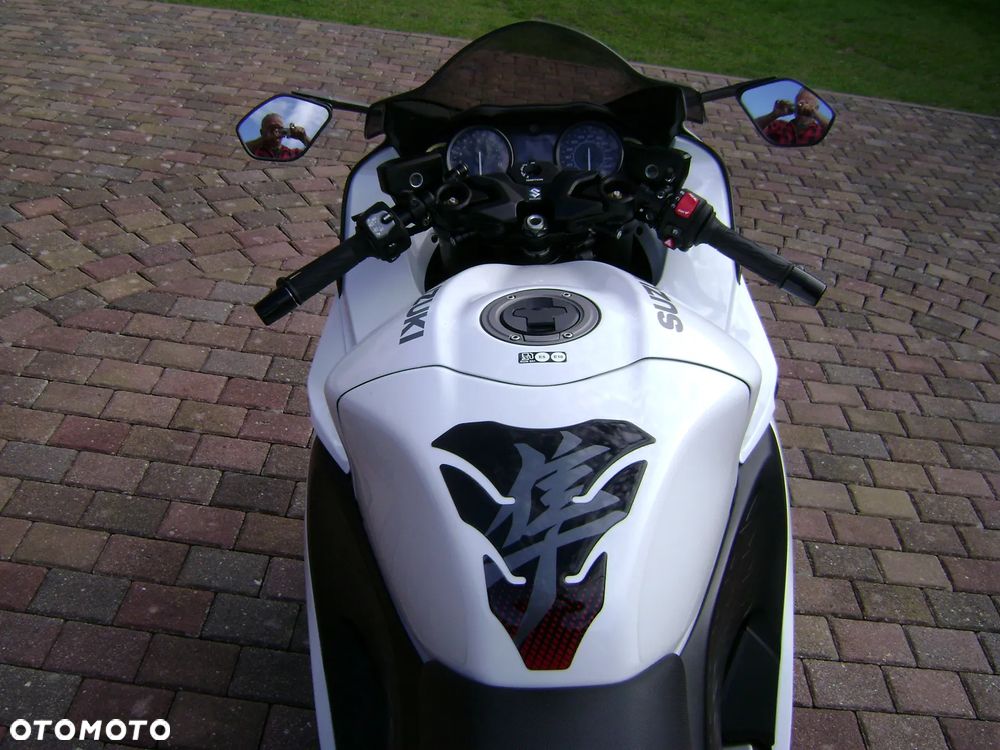 Suzuki Hayabusa - 14