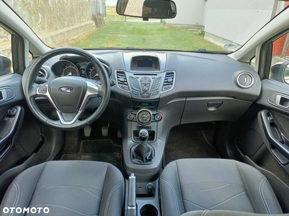 Ford Fiesta - 7