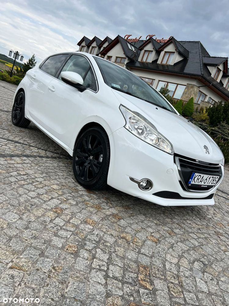 Peugeot 208 1.6 e-HDi Allure STT - 5