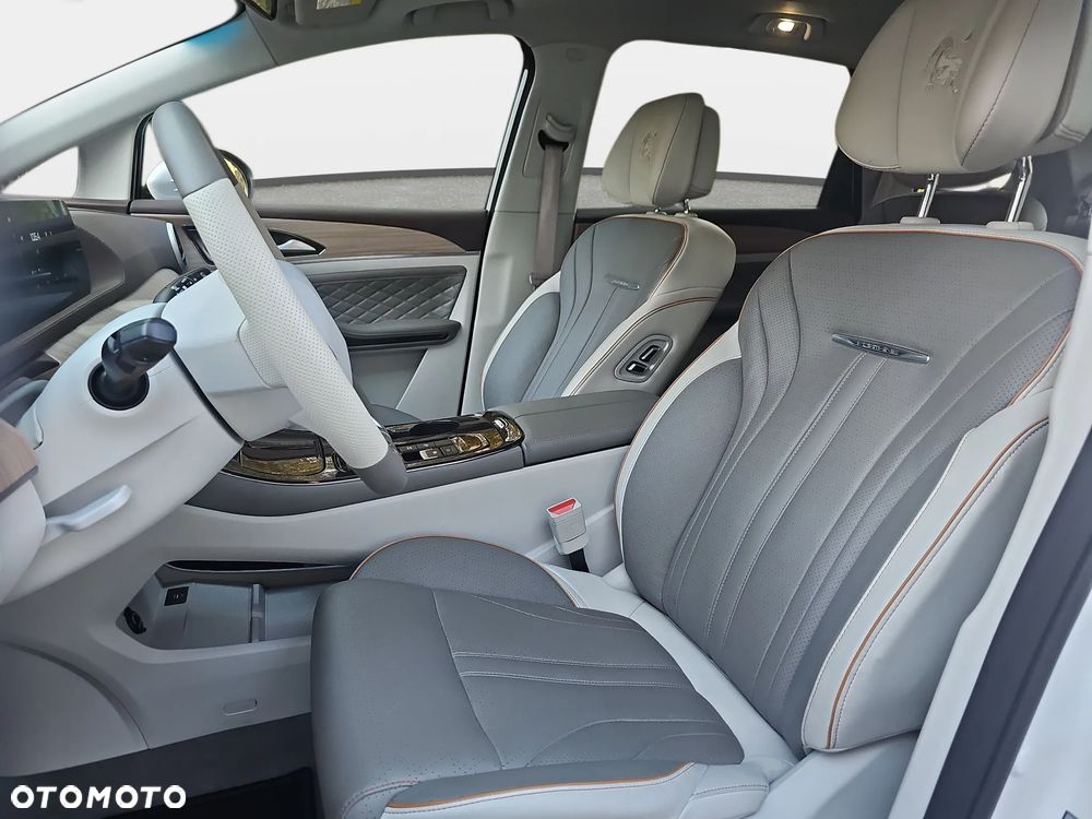 Forthing U Tour 1.5 DVVT GDI DCT - 12