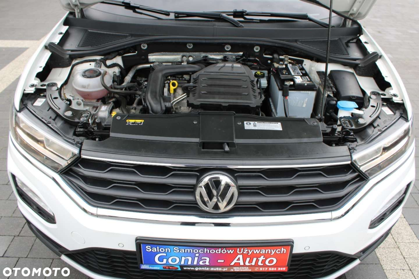 Volkswagen T-Roc - 16