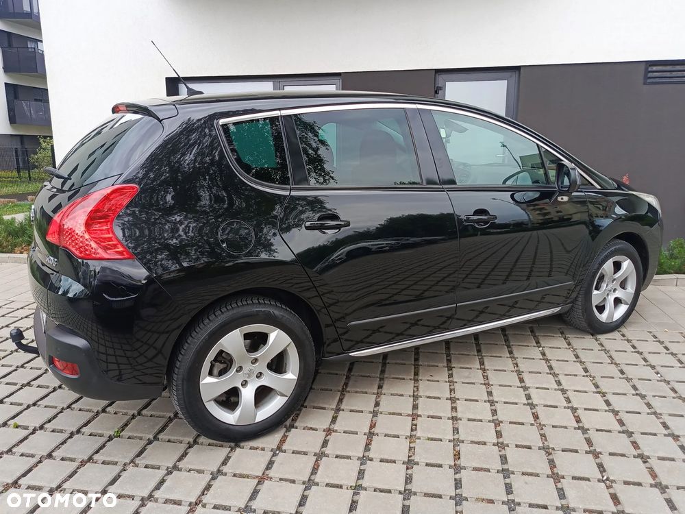 Peugeot 3008 1.6 HDi Premium - 4