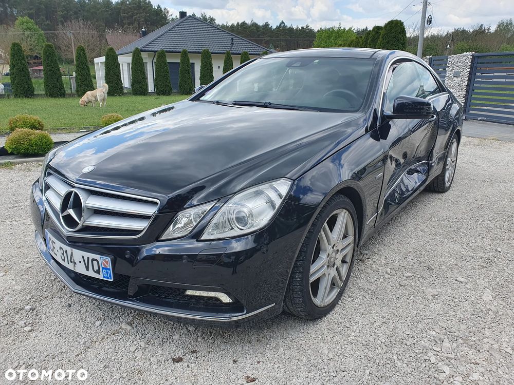 Mercedes-Benz Klasa E 350 CGI BlueEFFICIENCY 7G-TRONIC Avantgarde - 3