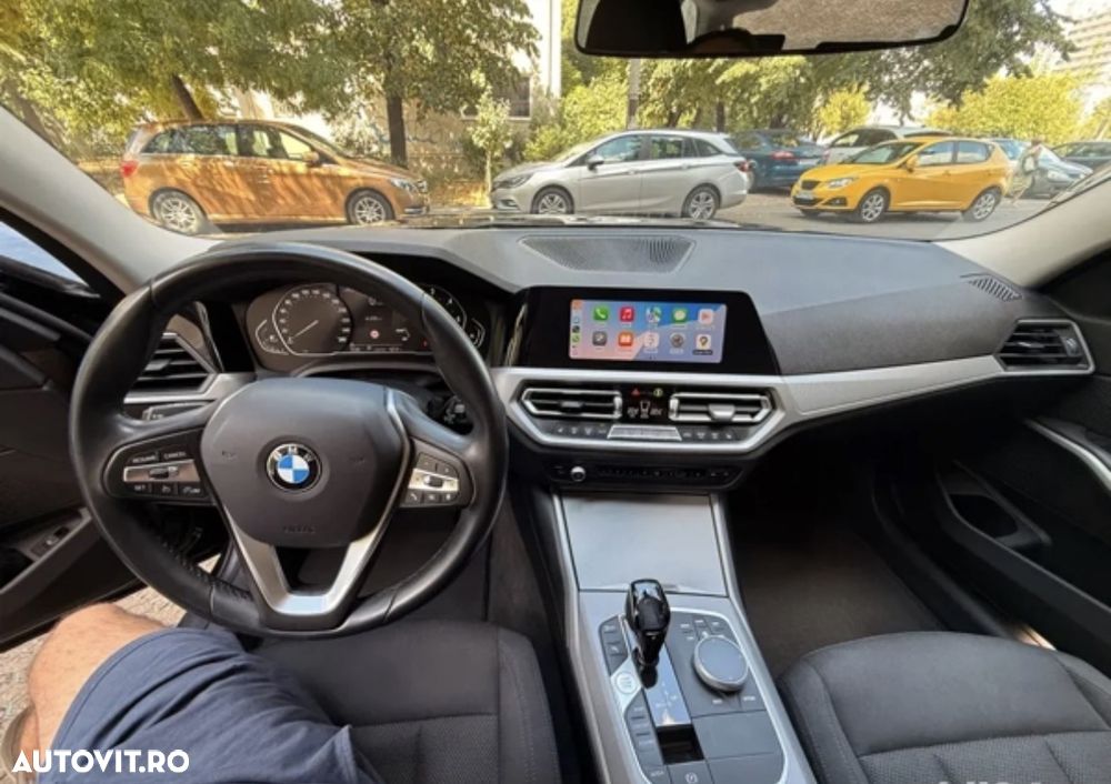 BMW Seria 3 320d AT MHEV - 6
