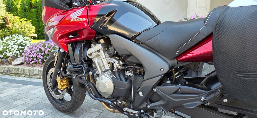 Honda CBF - 13