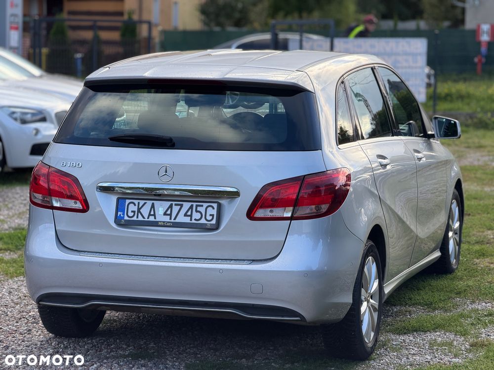 Mercedes-Benz Klasa B 180 7G-DCT Style - 11