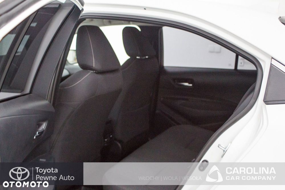 Toyota Corolla - 12