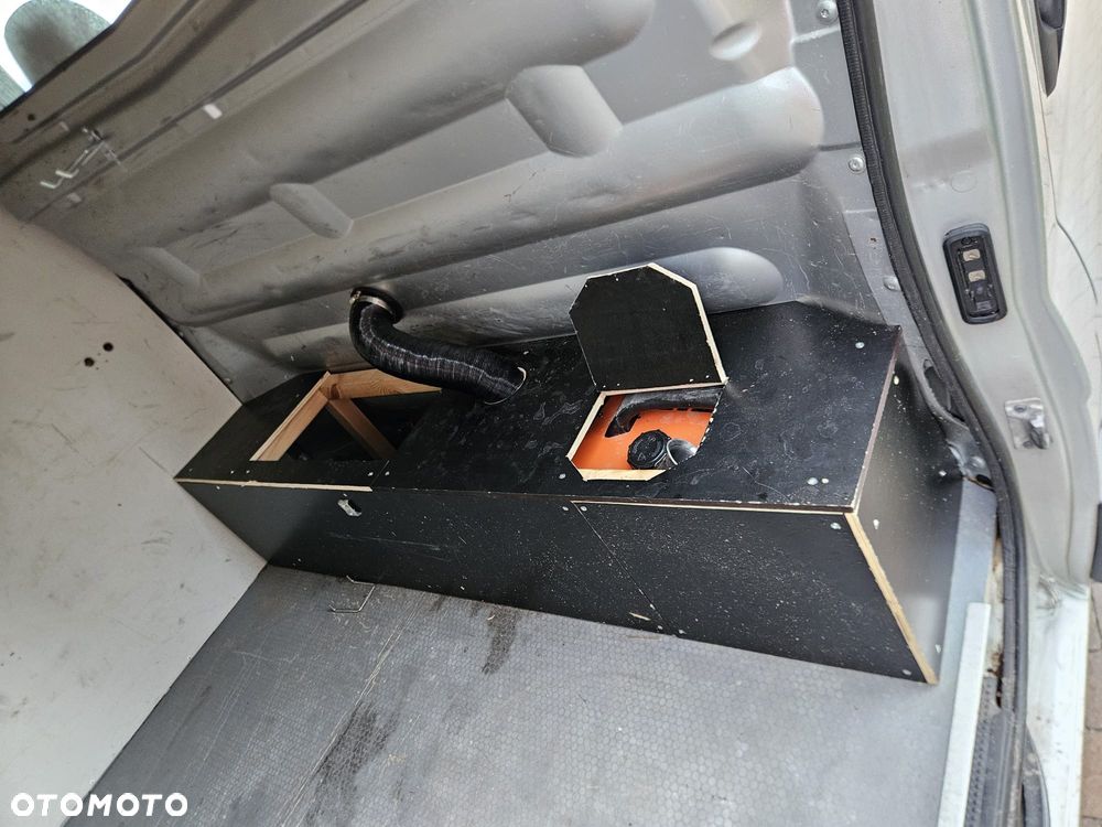 Renault Trafic - 15