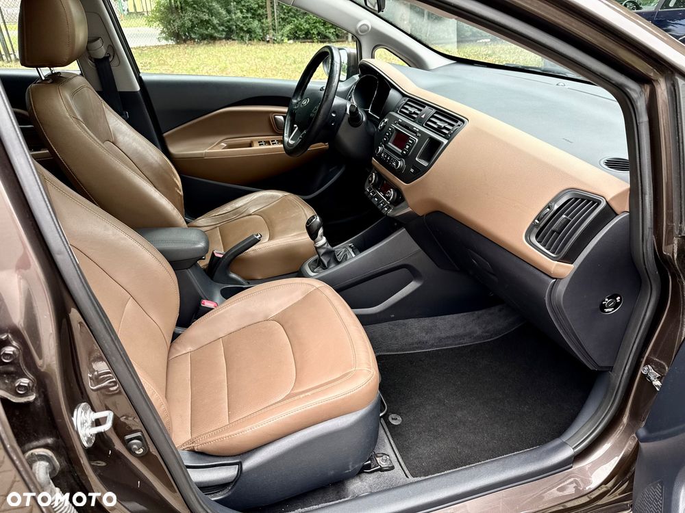 Kia Rio 1.4 Platinum Edition - 8