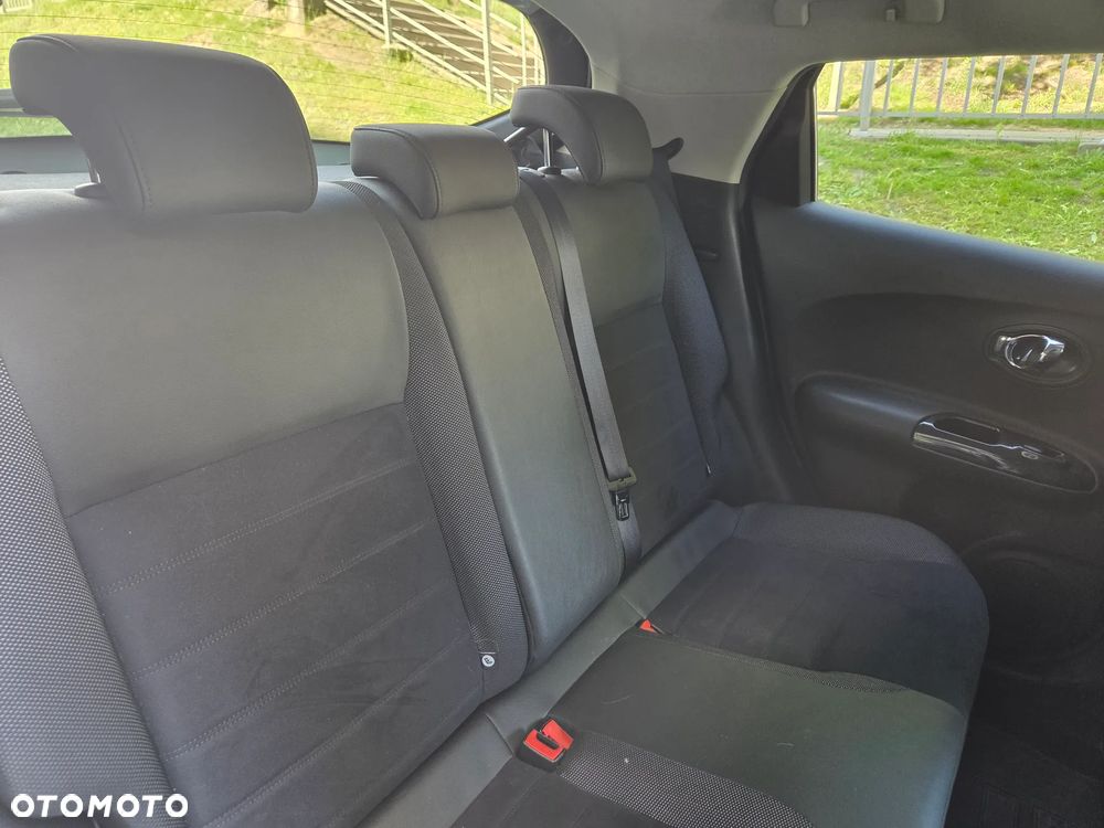 Nissan Juke 1.6 Acenta Xtronic - 12