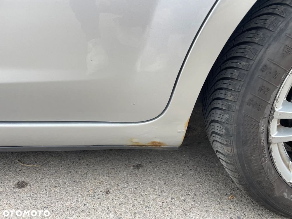 Ford Focus Ghia - 14