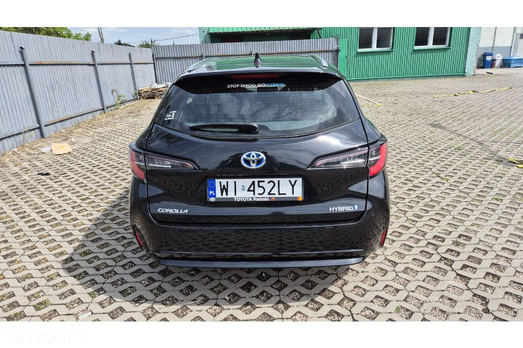 Toyota Corolla - 12